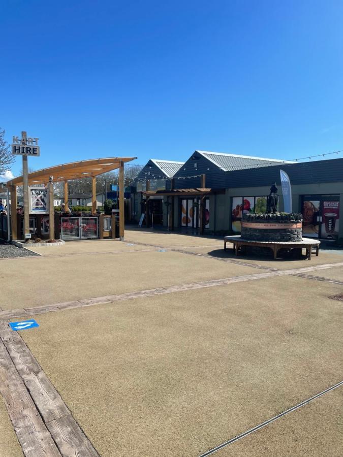 Lakeland Haven Holiday Let Flookburgh Exterior photo